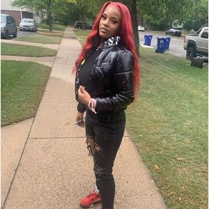 Looney Tunes crop top puffer